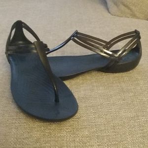 Crocs Isabella T-strap Sandals Size 5W